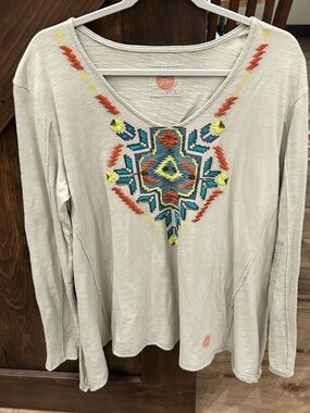 Double D Ranch Neutral Long-Sleeve Top with Multicolor Aztec Embroidery